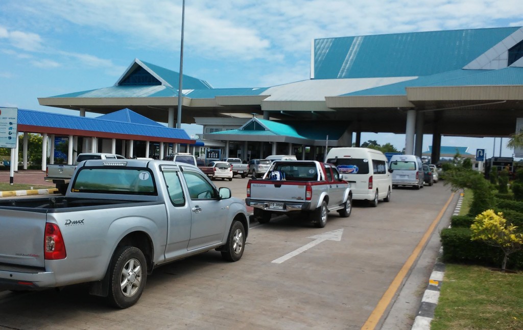 Mukdahan Immigration